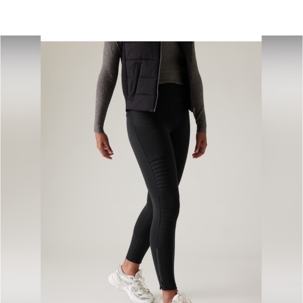 Athleta Delancey Moto Tight // Black